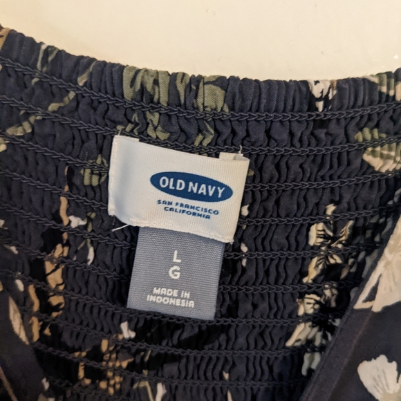 Old Navy Floral Bird Dress - Picture 2 of 5